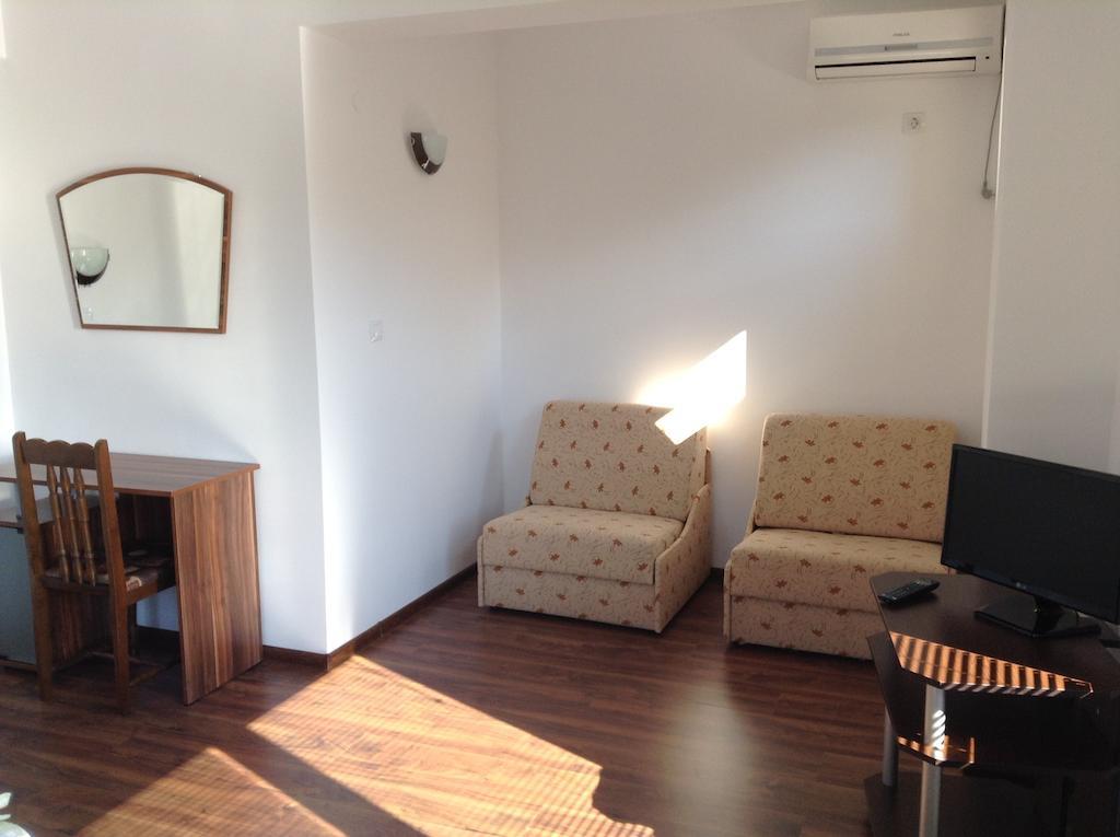 Guest House Luchi วาร์เชทส์ ห้อง รูปภาพ