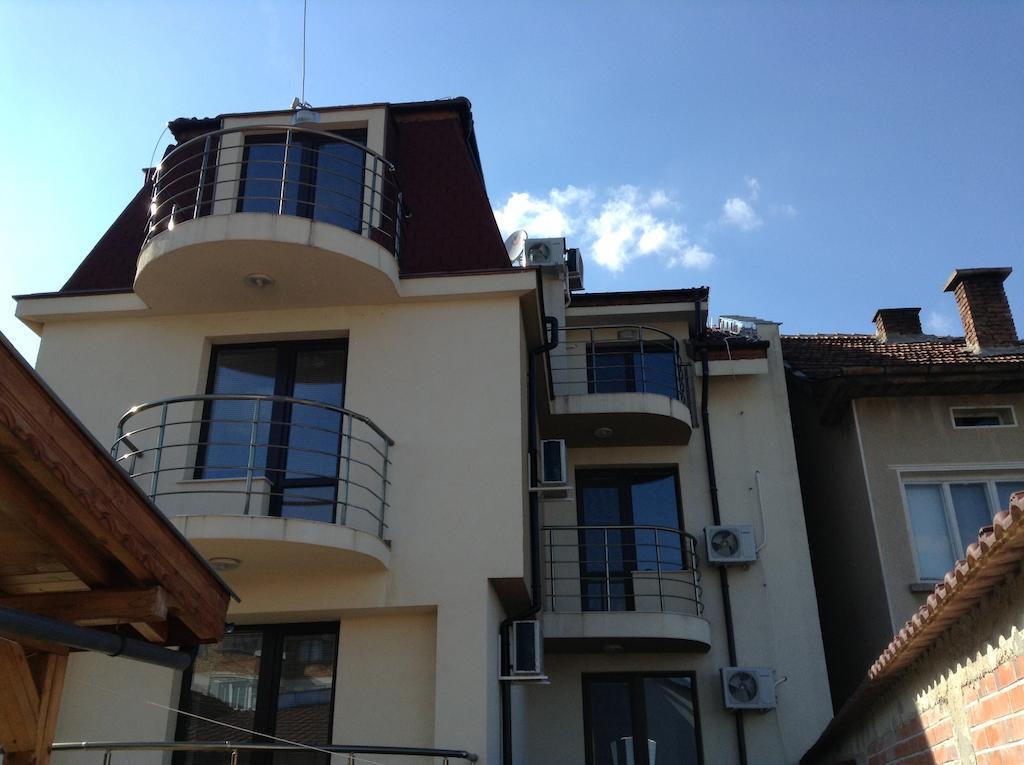 Guest House Luchi วาร์เชทส์ ภายนอก รูปภาพ